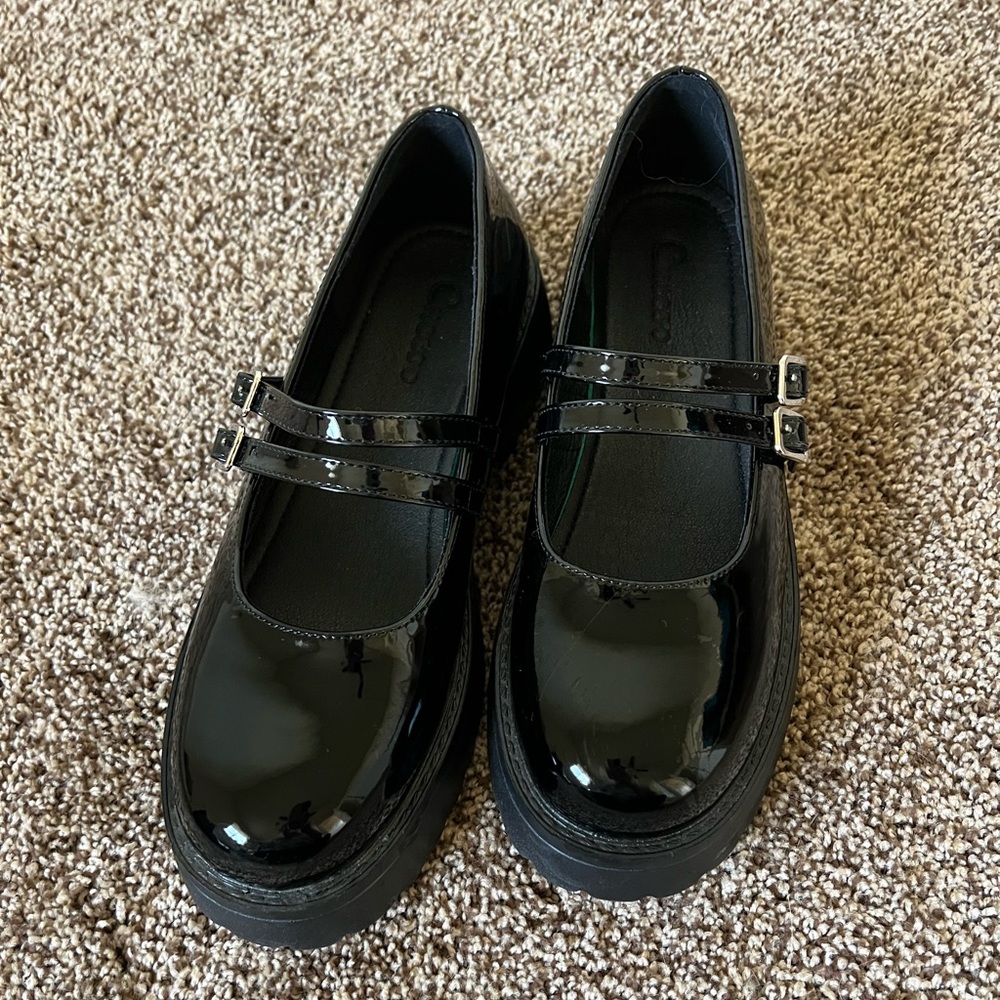 Mary Jane style shoes